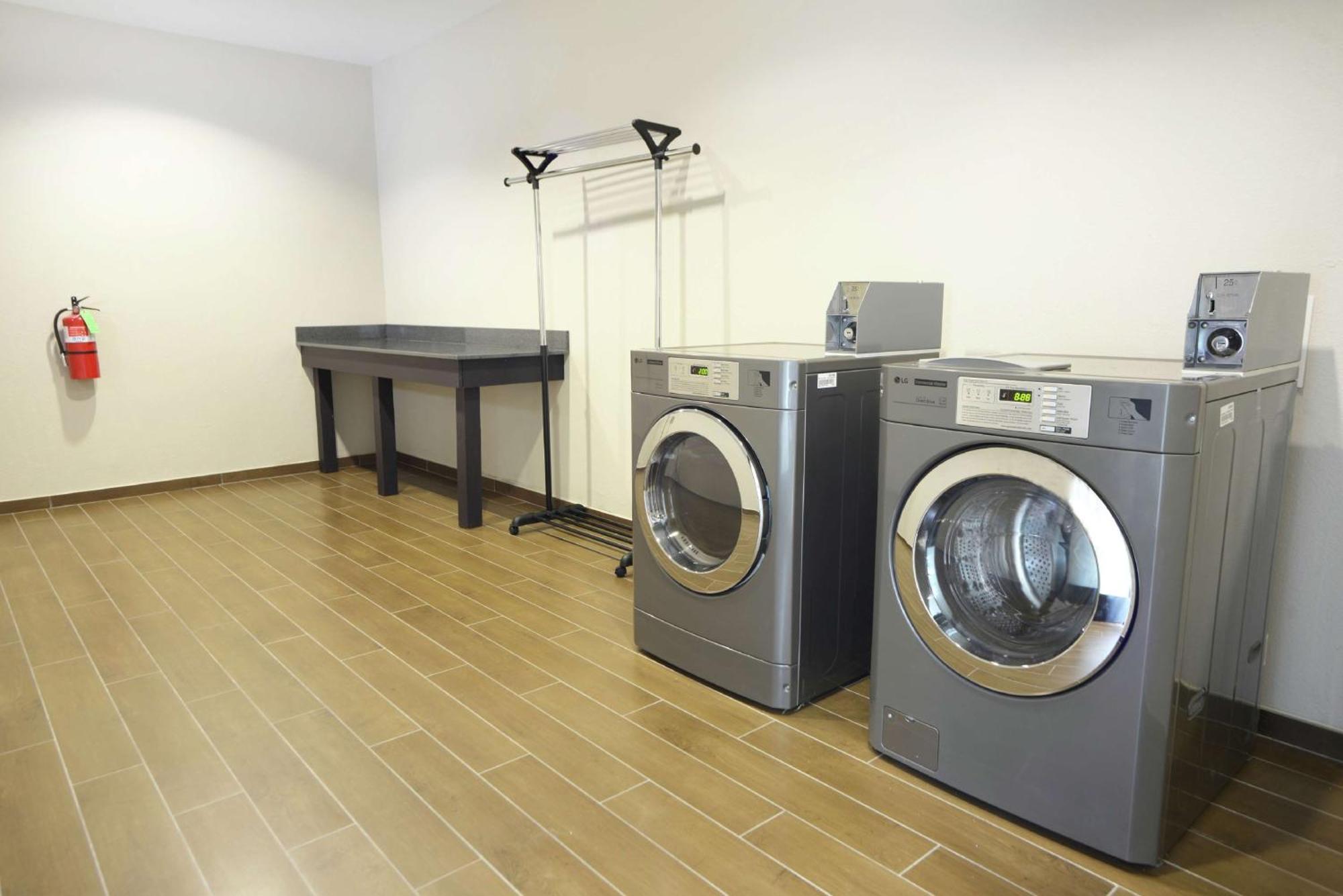 Hampton Inn & Suites Ponca City Экстерьер фото