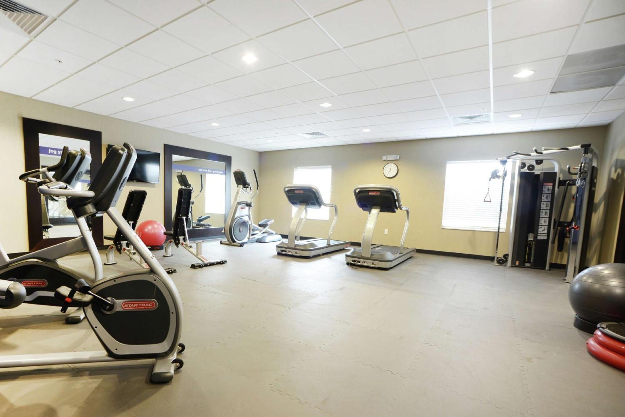 Hampton Inn & Suites Ponca City Экстерьер фото